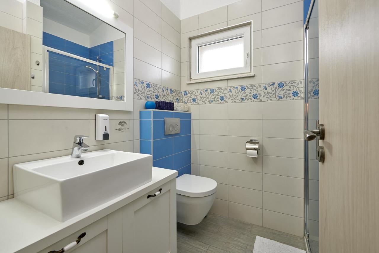 Apartments With A Parking Space Mavarstica, Ciovo - 17803 Трогір Екстер'єр фото